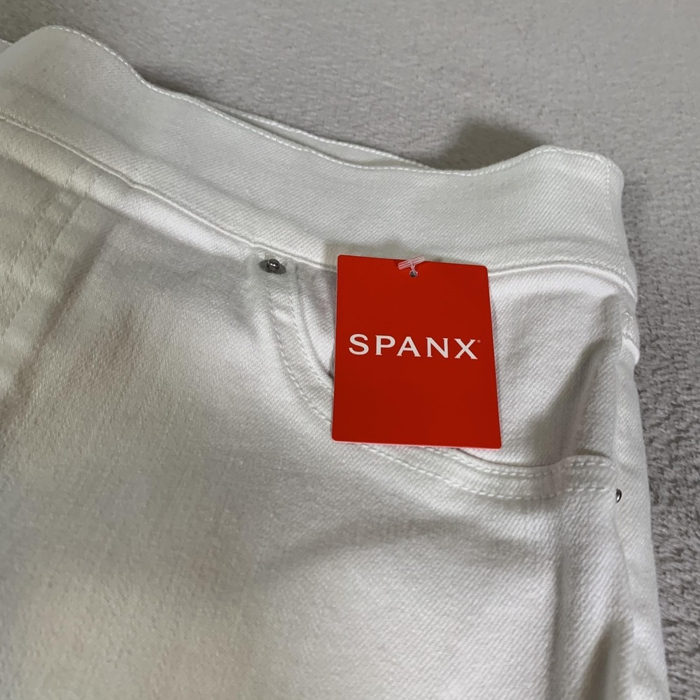 Spanx Distressed Skinny Jeans Womens Medium White Mid Rise Shaping Stretch NEW - Picture 2 of 16